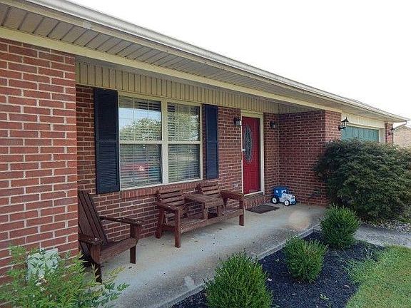 3rd image of 2188 Todd Ln