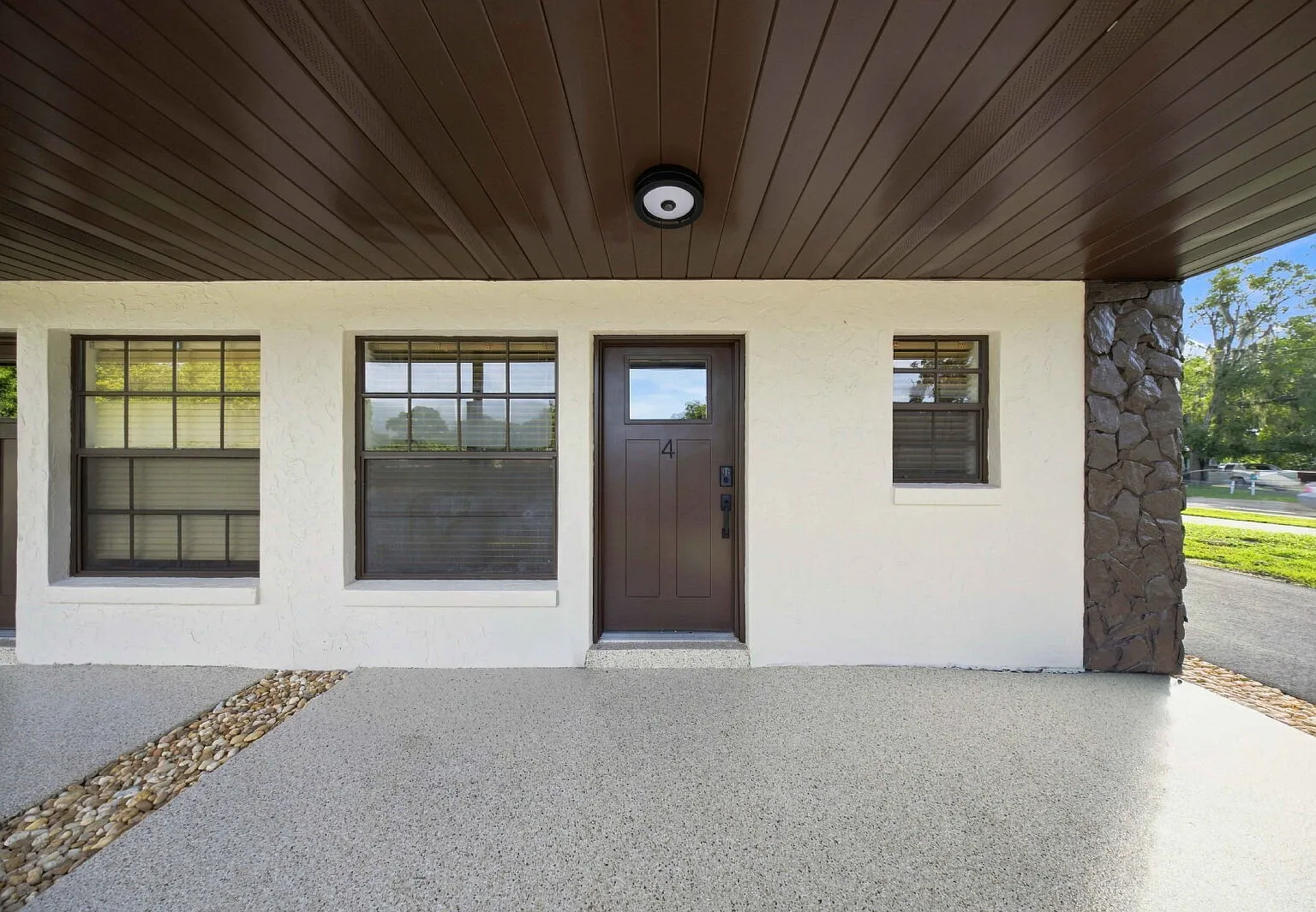 1 bed, 1.0 bath, $1,200 — Photo 2
