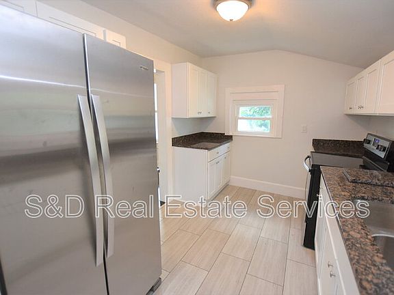 5th image of 213 E Patterson St