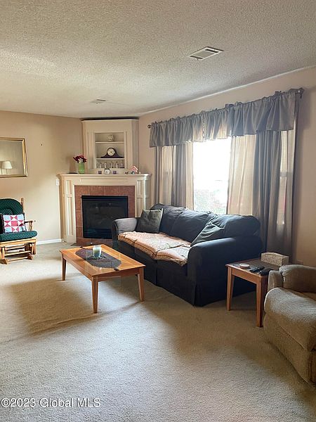 4th image of 45 Rapp Road APT 4