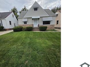 848 E 218th St, Euclid, OH 44119