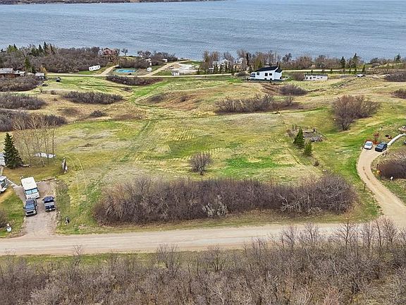 4th image of 25 Shore Acres DRIVE