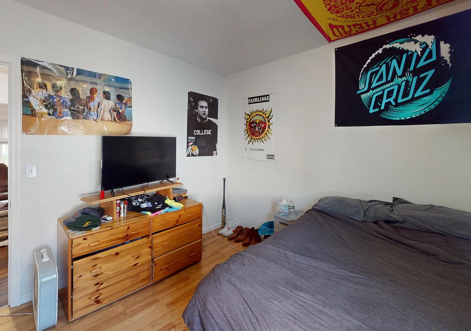 1 bed, $900 — Photo 1