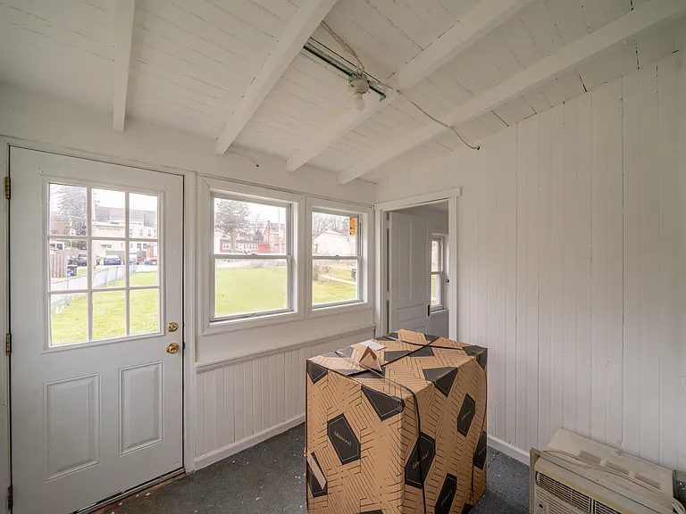 432 S Matlack St — Photo 18