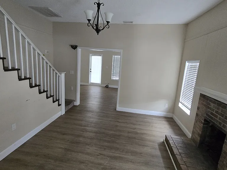4402 Old Road 37 — Photo 14
