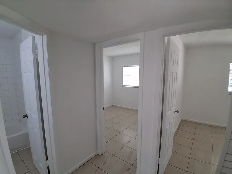401 SW 13th Pl #715 — Photo 10
