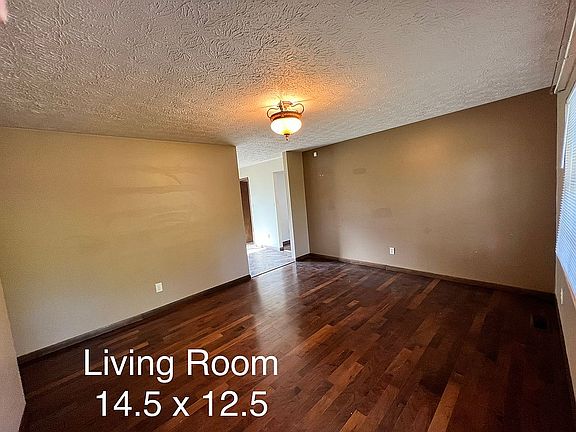 4th image of 904 Kentucky St