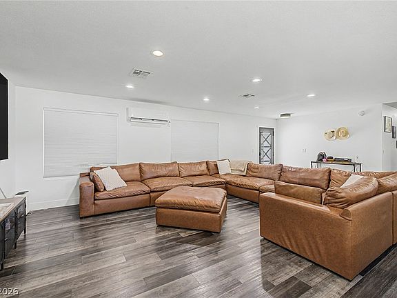 5th image of 7208 Boyd Ln