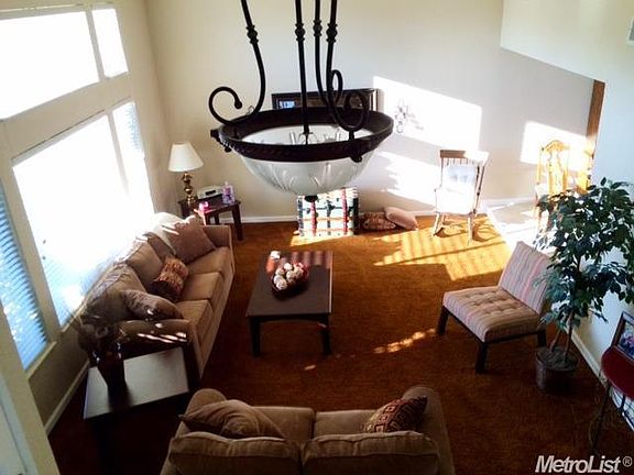 4th image of 2310 Shropshire Dr