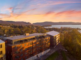 30 Edgewater Place - 409