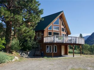 7 Farm View Ln, Winthrop, WA 98862
