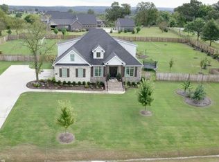 4432 Furlong Dr, Springdale, AR 72764