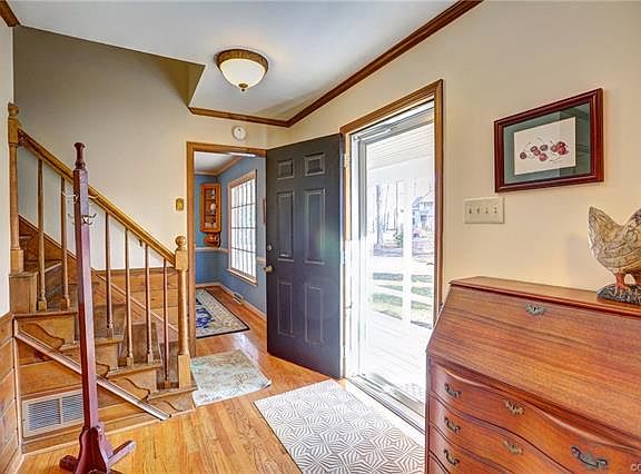 4th image of 11203 Pinewood Ct