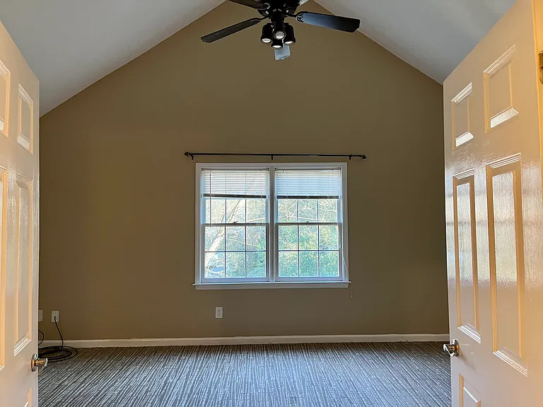 1126 Magnolia Way SE — Photo 8