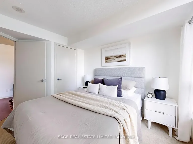 219 Fort York Blvd #616 — Photo 17