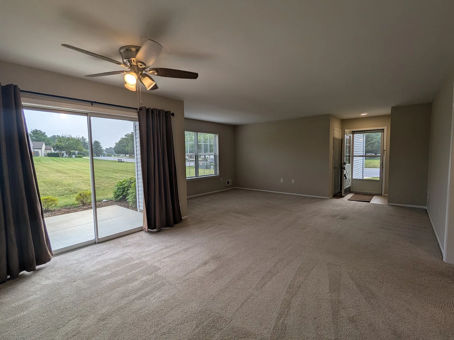 2 bed, 1148 sqft, $1,800 — Photo 4