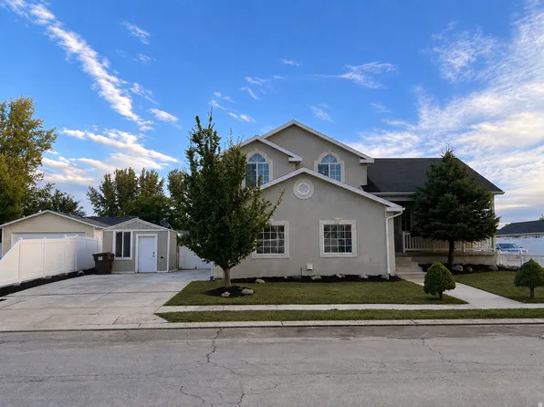 1334 E Harrier St, Eagle Mountain, UT 84005