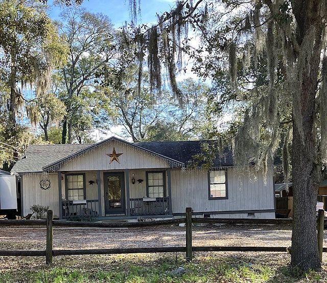 1st image of 6 Ansley Ct
