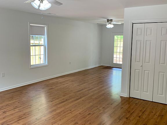 3rd image of 234 Dixie Ave