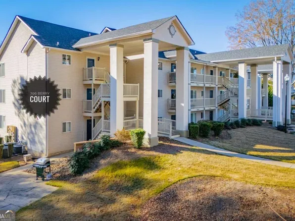 706 Berry Ct, Villa Rica, GA 30180