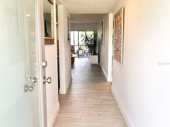 4th image of 2806 Plaza Terrace Dr #2806