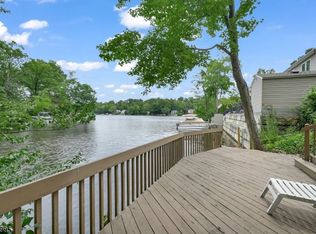 5 Sewell Rd, Hewitt, NJ 07421