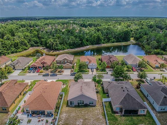 4th image of 11042 Belle Haven Dr