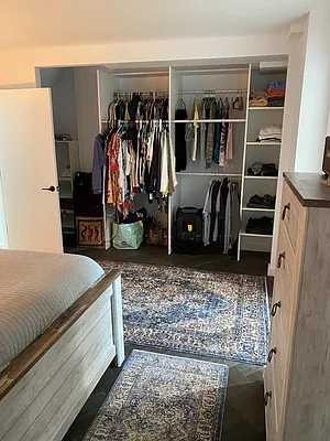 Rented by Bouklis Group | media 12