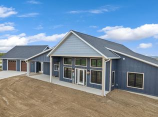 70638 215th Ave, Wabasha, MN 55981