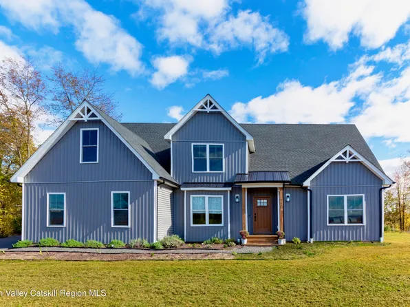 110 Mulford Drive, Wallkill, NY 12589