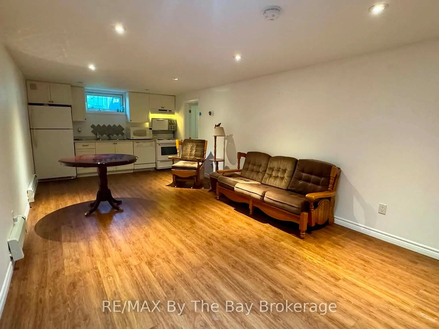 2 bed, $2,000 — Photo 2