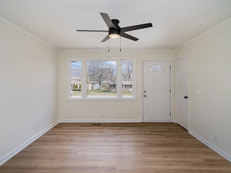 122 Brookside Dr — Photo 15