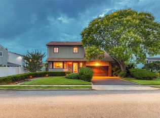 3100 Timothy Rd, Bellmore, NY 11710