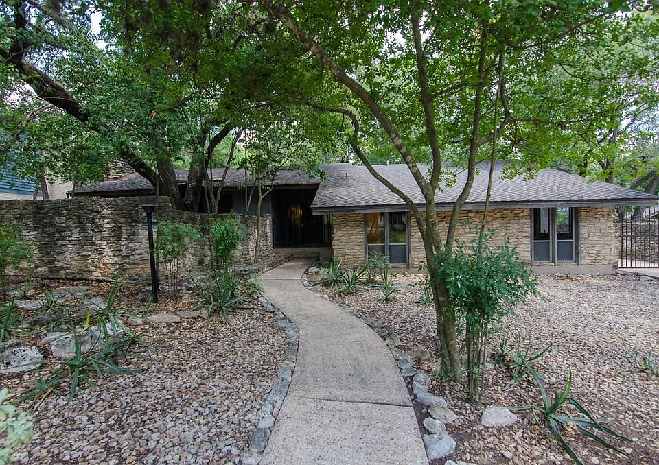 1st image of 4102 Cat Hollow Dr