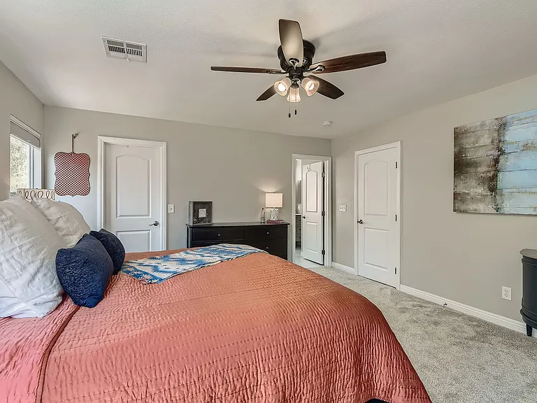 1517 Calle Montery St — Photo 20