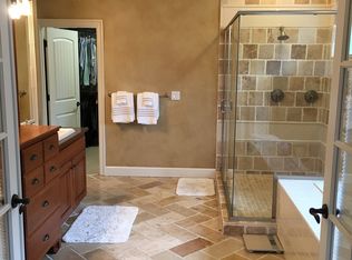 5122 Gregory Ct, West Linn, OR 97068