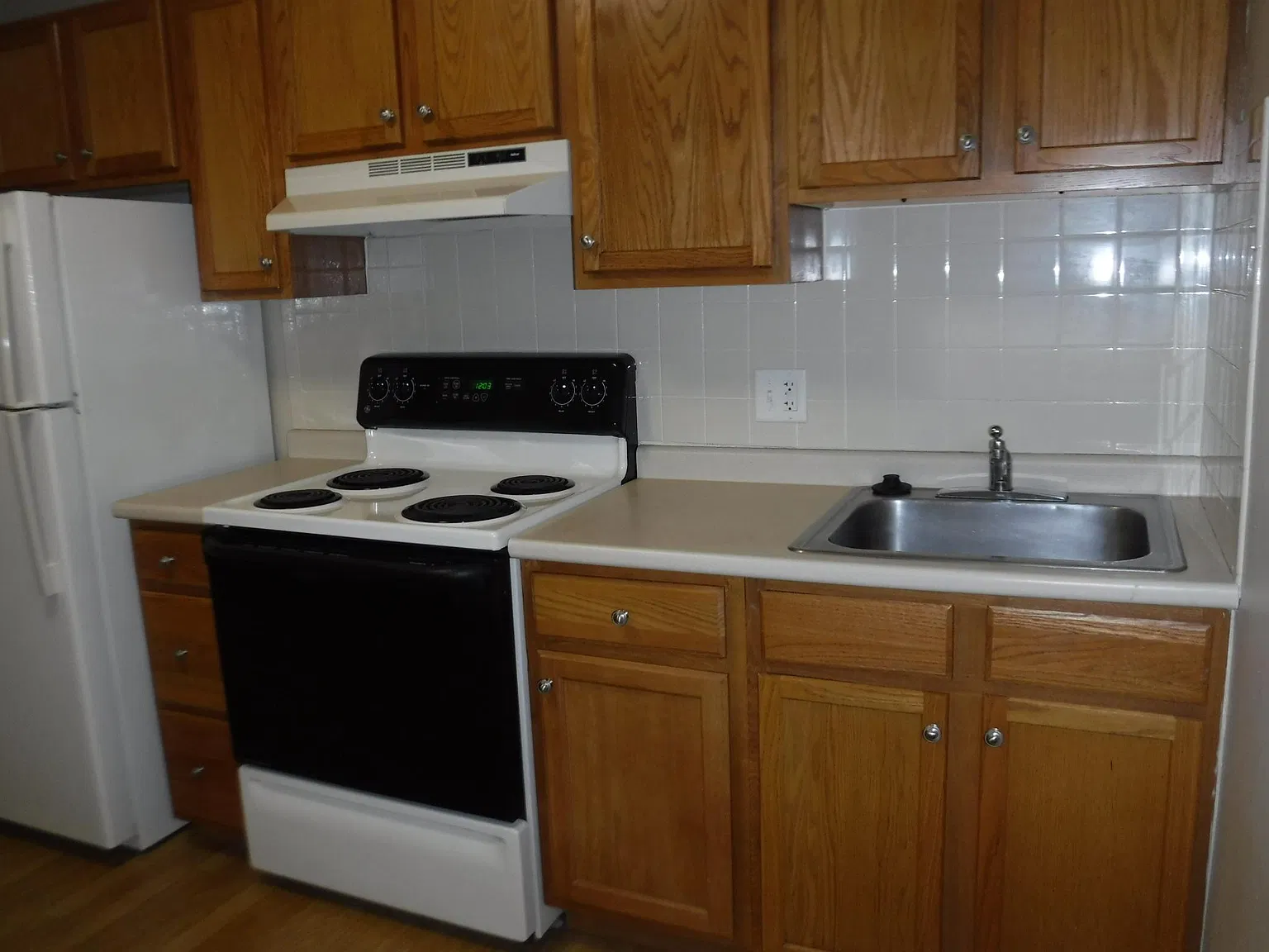 25 Pond St — Photo 2