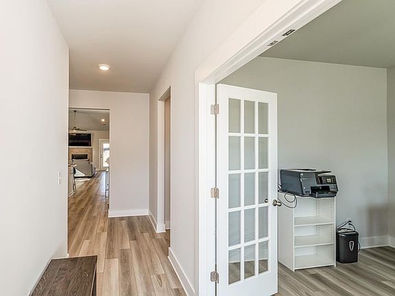 3rd image of 201 Woodhouse Way
