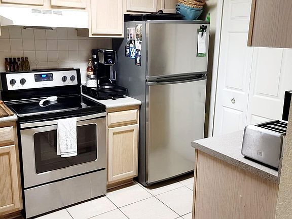 4th image of 7524 Seurat St Floor 2
