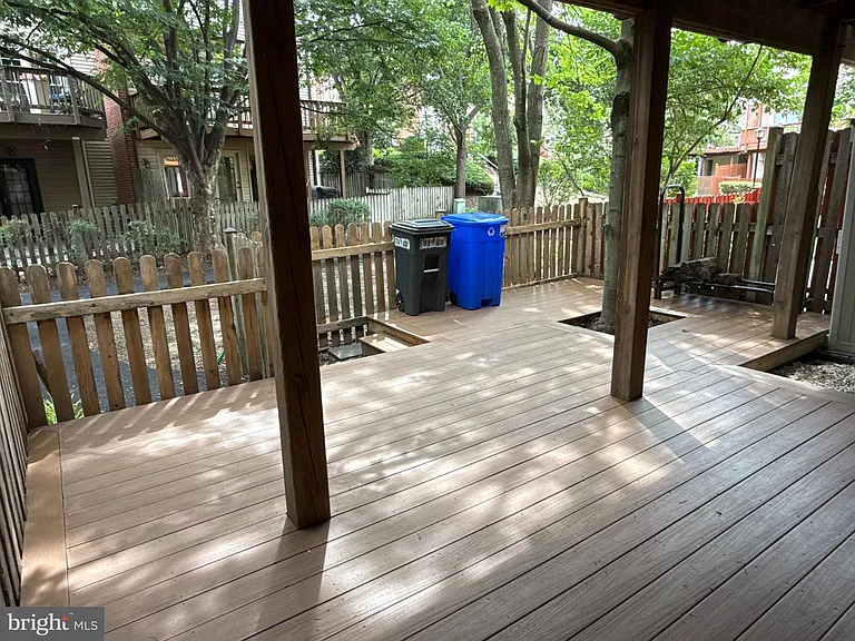 5832 Apsley House Ct — Photo 26