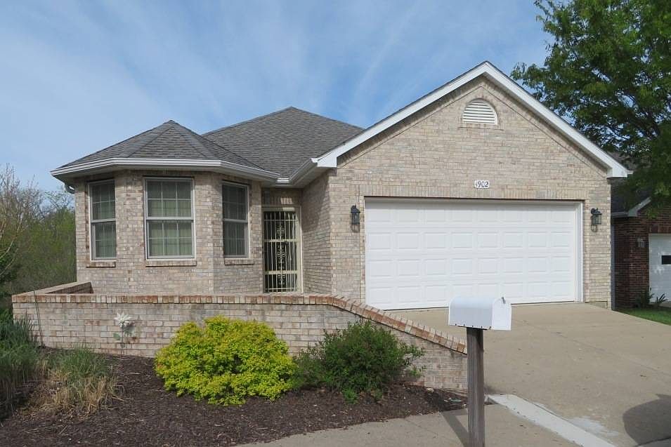 1st image of 1902 Scarborough Dr