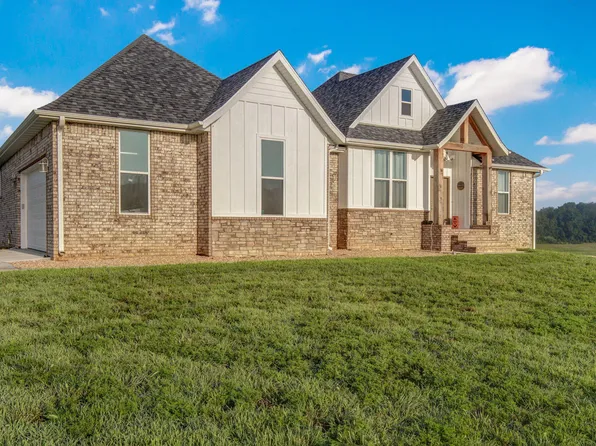 10858 Lawrence 1162, Mt Vernon, MO 65712