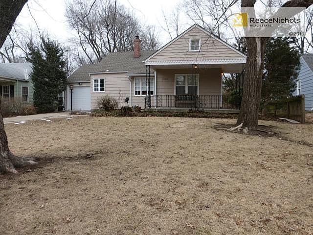 Pretty Petite Home with Attached Garage and Nice Front Porch