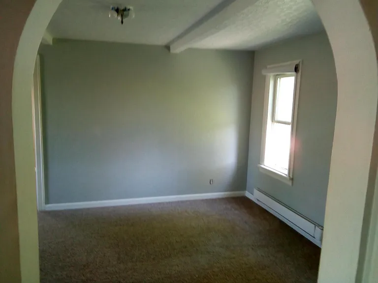 319 Goodell Ave — Photo 9