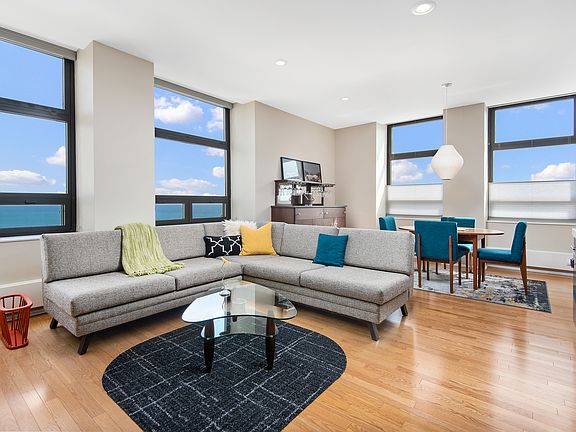 5th image of 680 N Lake Shore Dr APT 1825