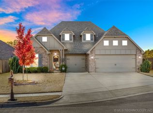 13182 S 90th Ave E, Bixby, OK 74008