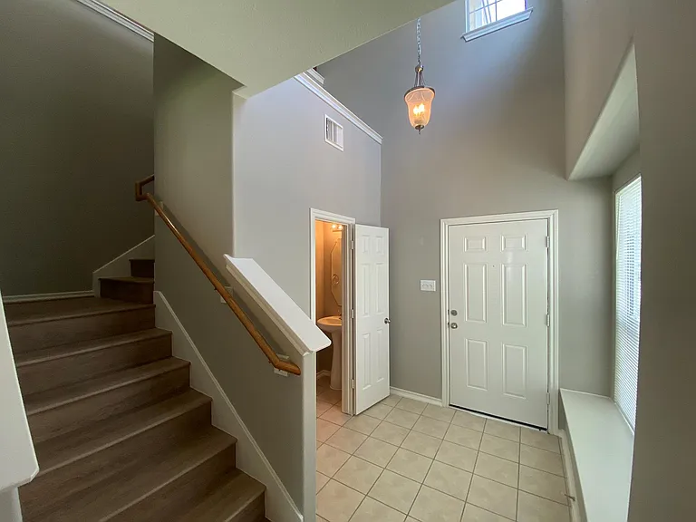 17234 Oakwood Chase Dr — Photo 17