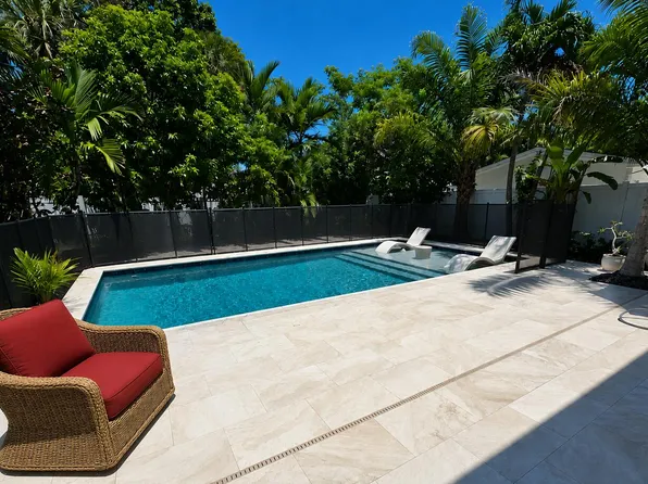 702 S Atlantic Drive, Lantana, FL 33462