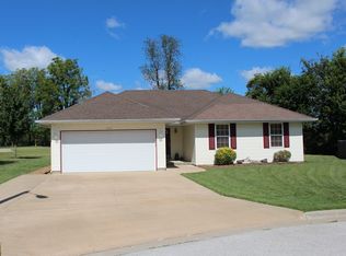 1033 N Wilson Ct, Republic, MO 65738