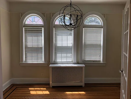 Rented by Marcus & Millichap Real Estate Investment Services Inc | media 18